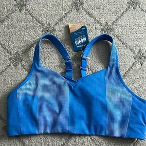 NWT Brooks sports bra